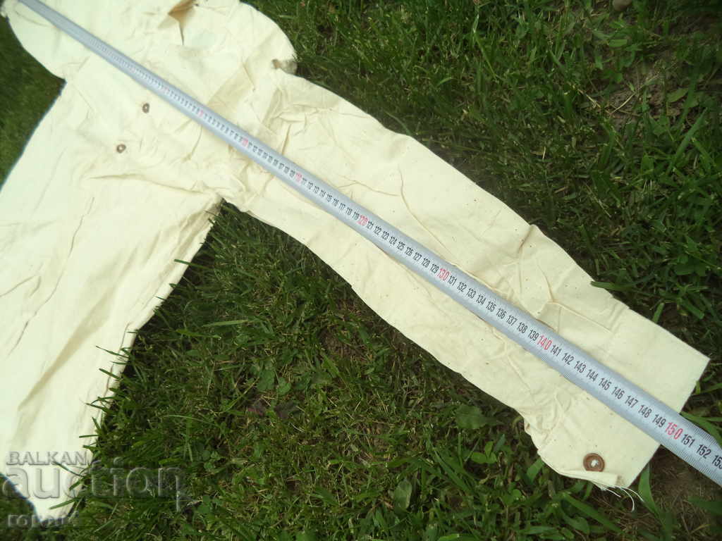 Delivery of OFFICER'S SHIRT - KINGDOM OF BULGARIA - MODEL 1943 Delivery of OFFICER'S SHIRT - KINGDOM OF BULGARIA - MODEL 1943