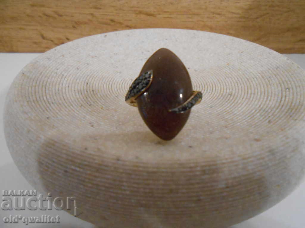 Auction GOLD RING, Brown JADE, Black Diamonds Auction GOLD RING, Brown JADE, Black Diamonds