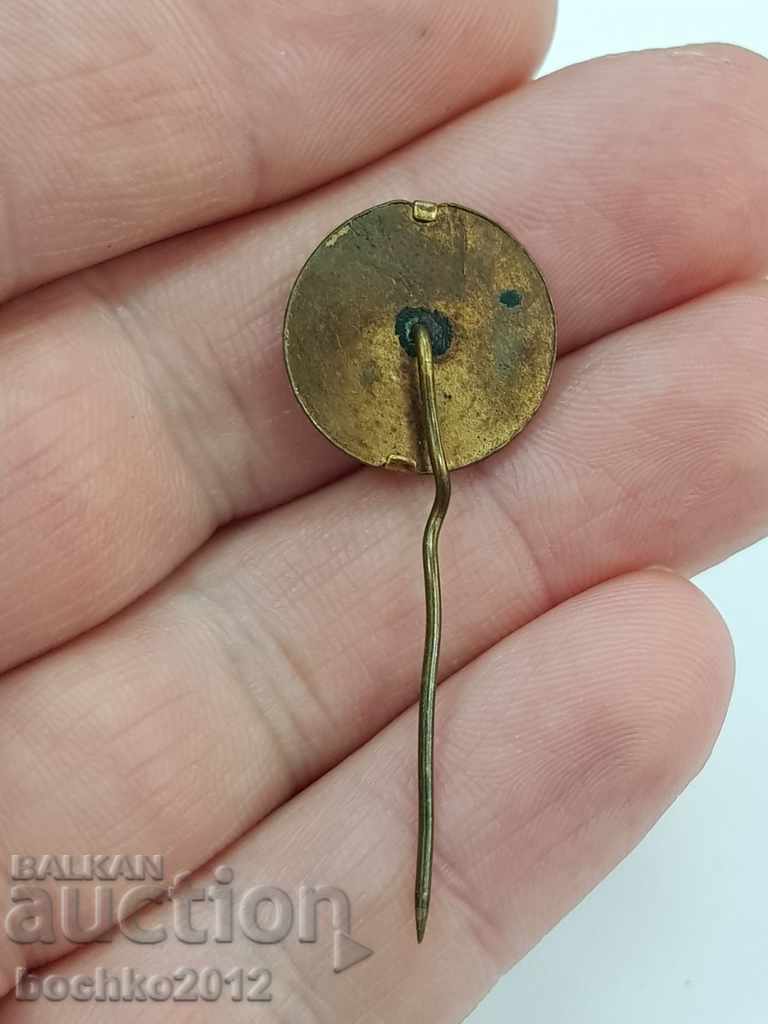 Delivery of Bulgarian Royal Badge Bulgarian Trade Union with gilding Delivery of Bulgarian Royal Badge Bulgarian Trade Union with gilding