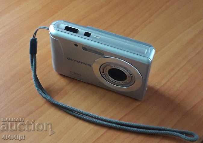 Цифров фотоапарат с цена € 7.00 | 13.69 лв.