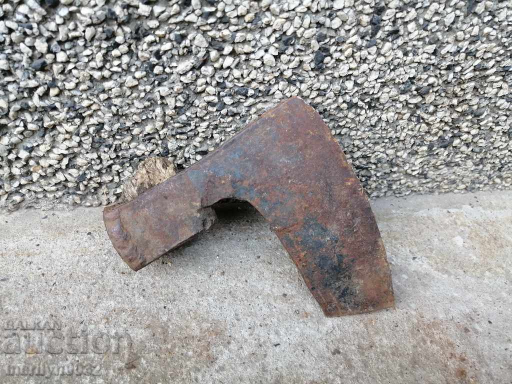 Аукцион Стара брадва топор инструмент ковано желязо Аукцион Стара брадва топор инструмент ковано желязо