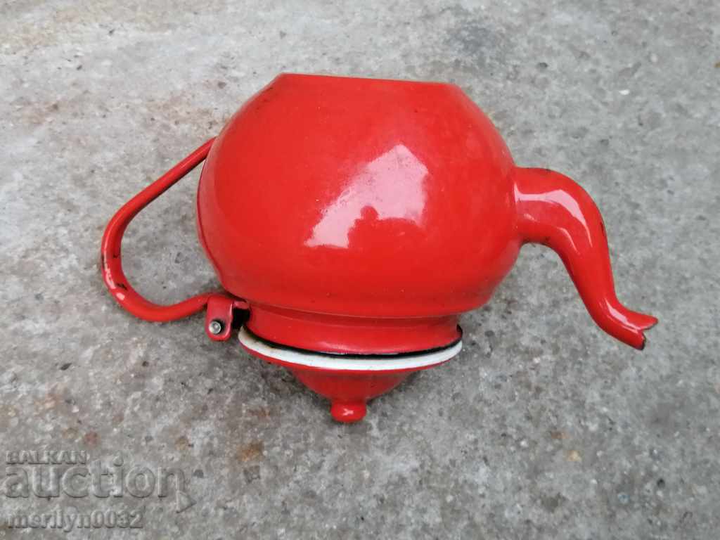Delivery of Enamelled teapot made of salt container with enamel Delivery of Enamelled teapot made of salt container with enamel