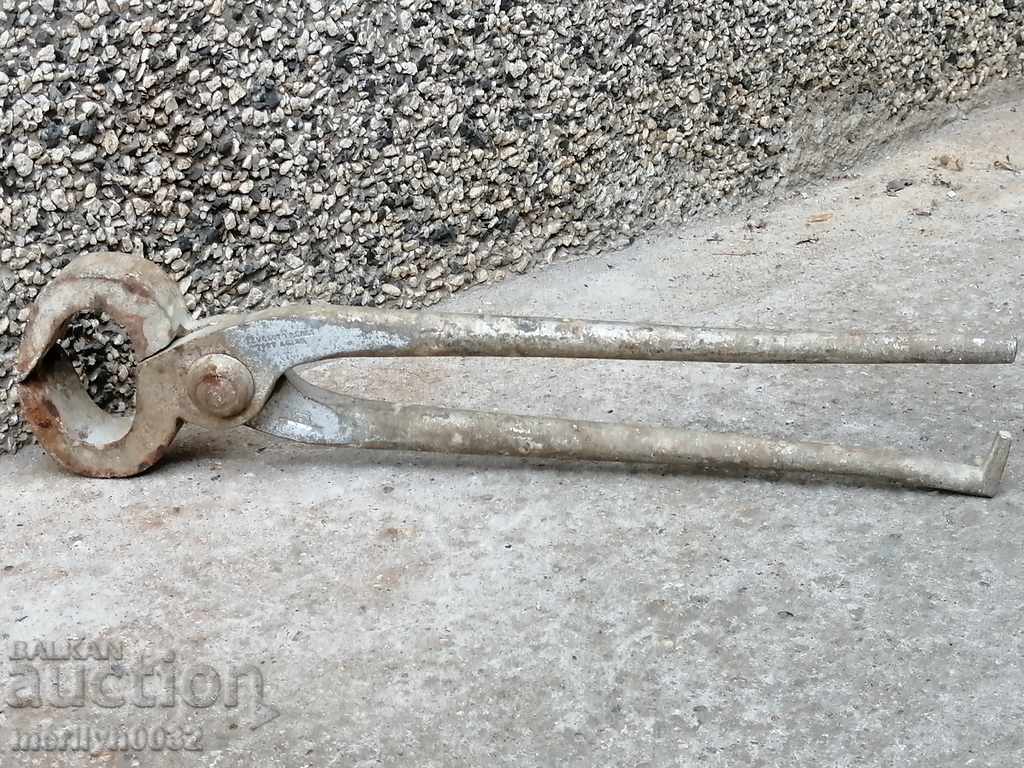 Auction Old forged branded pliers, torpedoes, wrought iron Auction Old forged branded pliers, torpedoes, wrought iron
