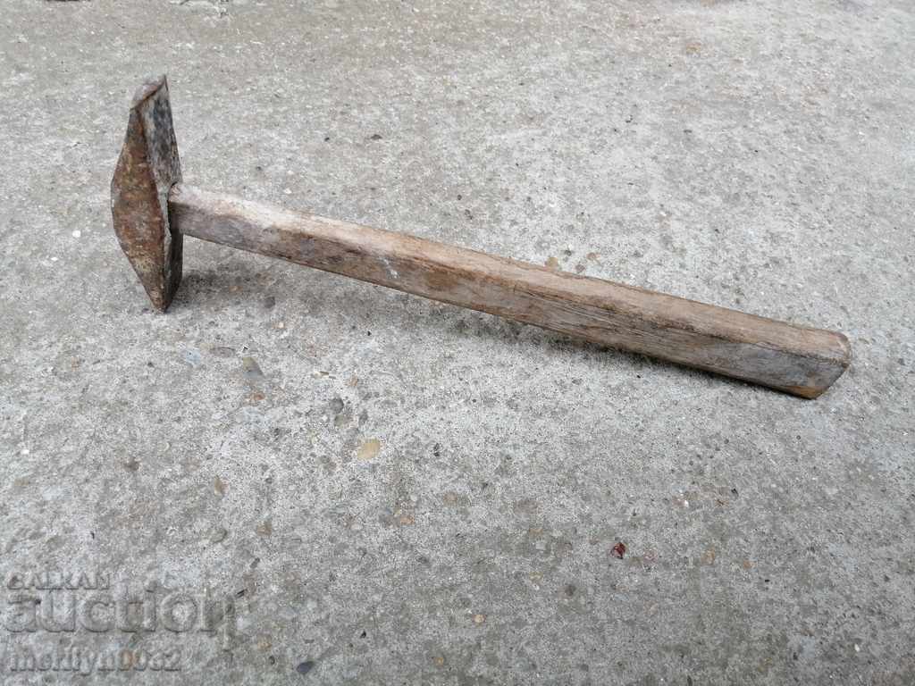 Chuck for hair sticking, hammer, forging tool, primitive with price 29.00 BGN | € 14.83 Chuck for hair sticking, hammer, forging tool, primitive with price 29.00 BGN | € 14.83