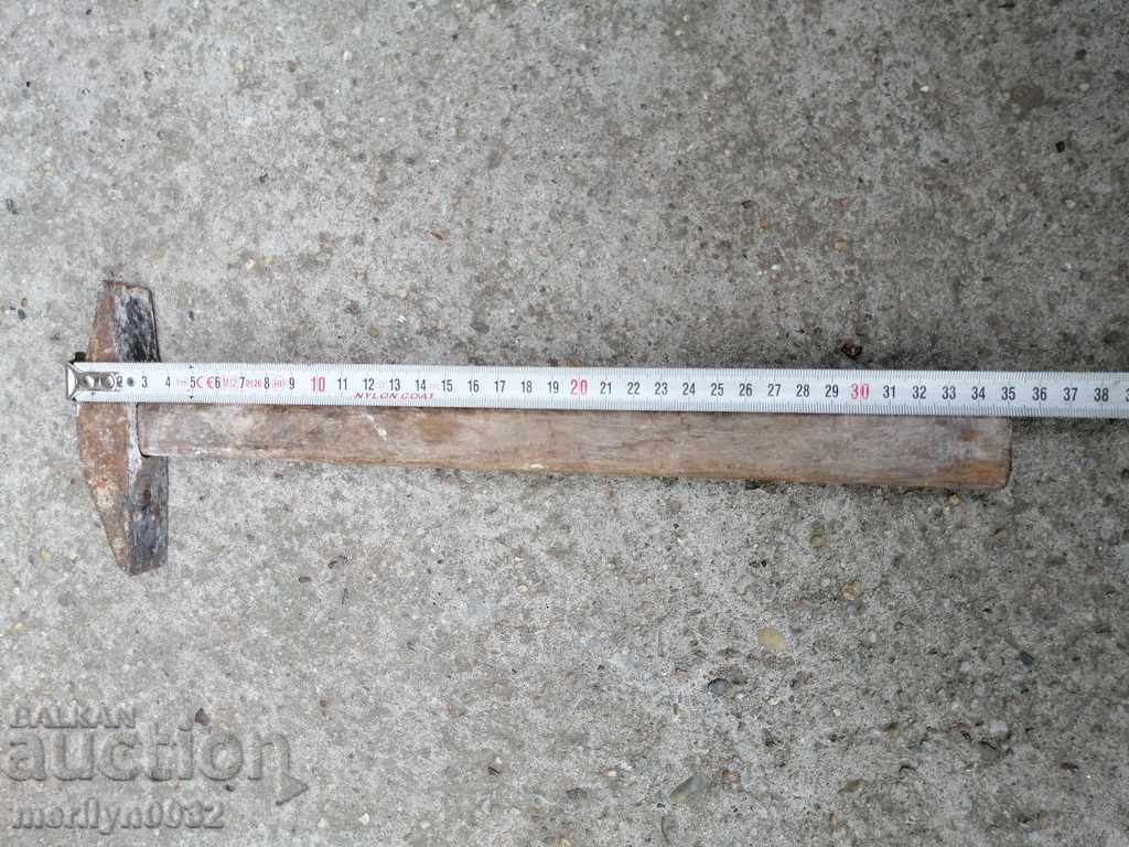 Delivery of Chuck for hair sticking, hammer, forging tool, primitive Delivery of Chuck for hair sticking, hammer, forging tool, primitive