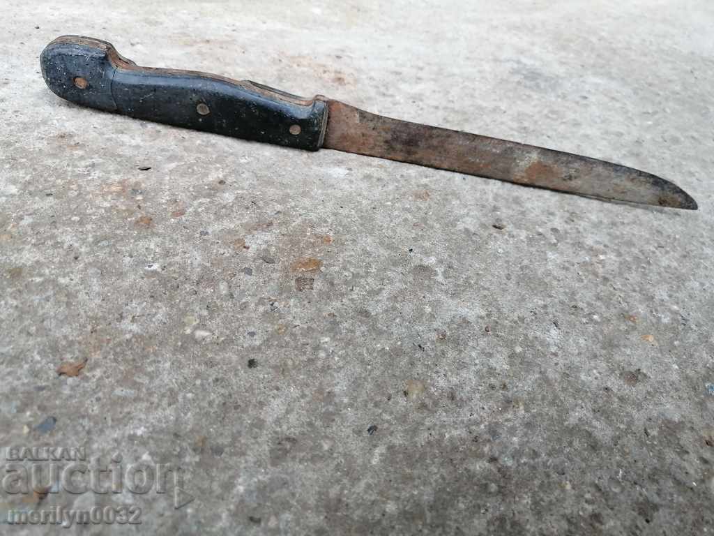 Δημοπρασία Ένα παλιό μαχαίρι κρεοπωλείου από τα μέσα του 20ού αιώνα