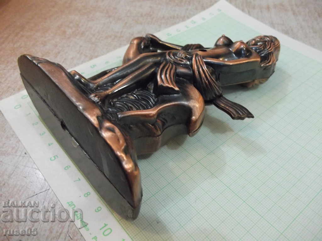 Lighter "Girl with a deer" gas piezocrystalline with a soft flame - 5 Lighter "Girl with a deer" gas piezocrystalline with a soft flame - 5