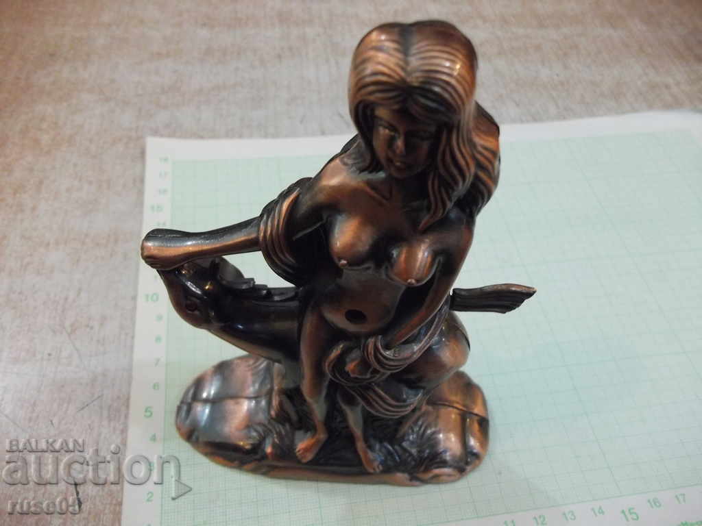 Lighter "Girl with a deer" gas piezocrystalline with a soft flame - 7 Lighter "Girl with a deer" gas piezocrystalline with a soft flame - 7