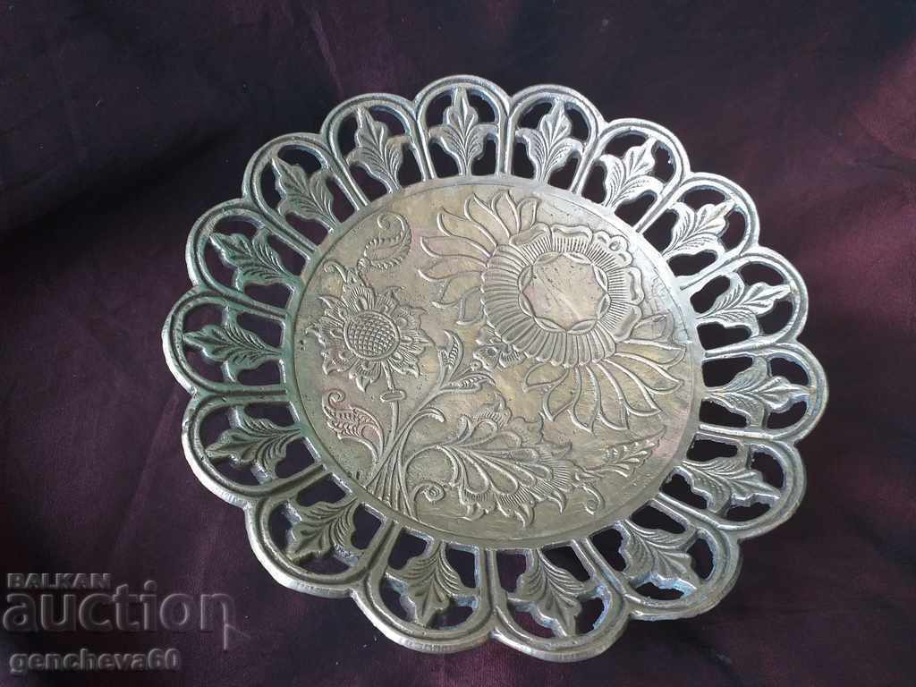 Engraved antique brass candy box Engraved antique brass candy box