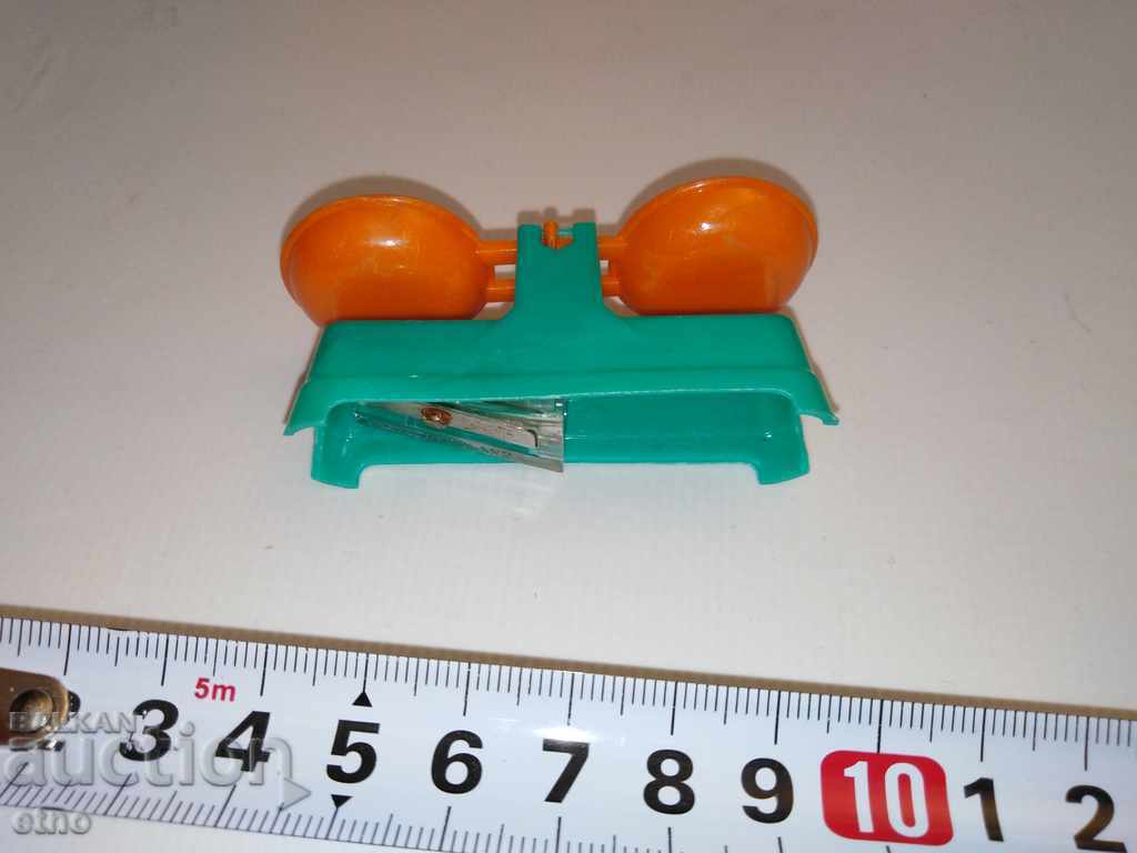 SHARPENER-COLLECTOR with price 12.00 BGN | € 6.14 SHARPENER-COLLECTOR with price 12.00 BGN | € 6.14