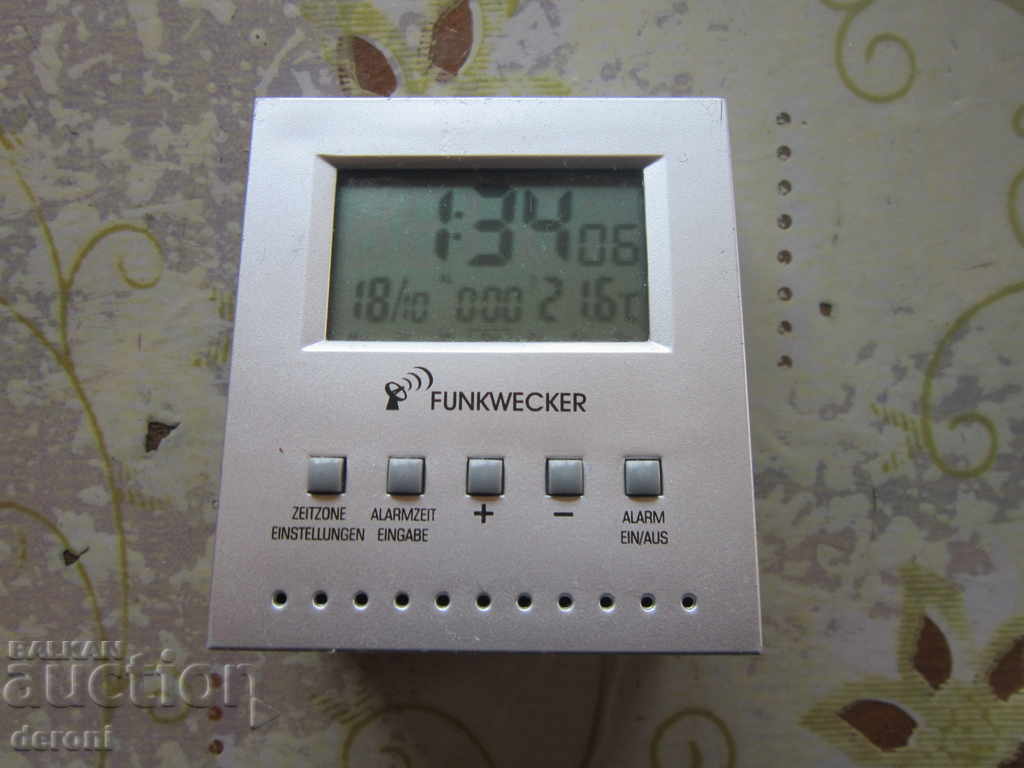 German desktop clock - 6 German desktop clock - 6