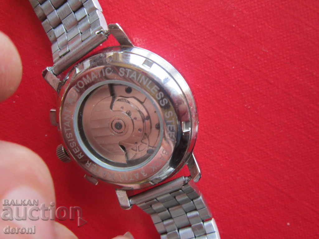 Доставка на Страхотен немски часовник автомат автоматичен часовник Доставка на Страхотен немски часовник автомат автоматичен часовник