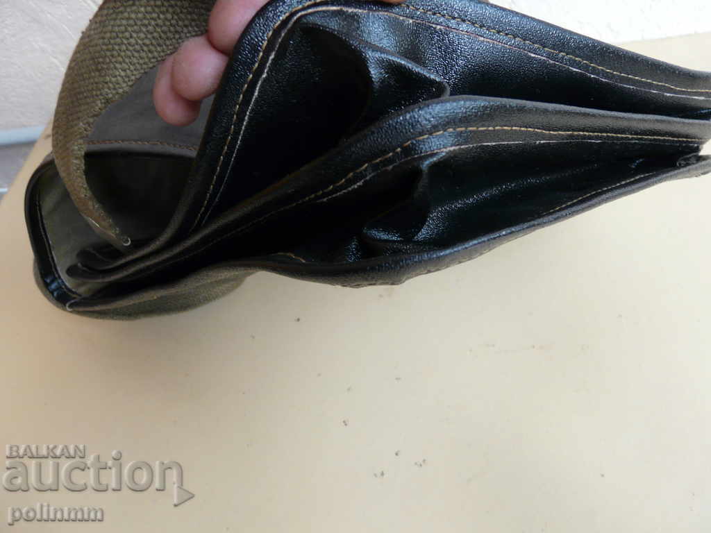 A rare military bag - 5 A rare military bag - 5