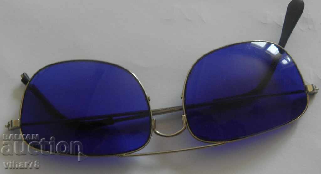 Old sunglasses - 6 Old sunglasses - 6