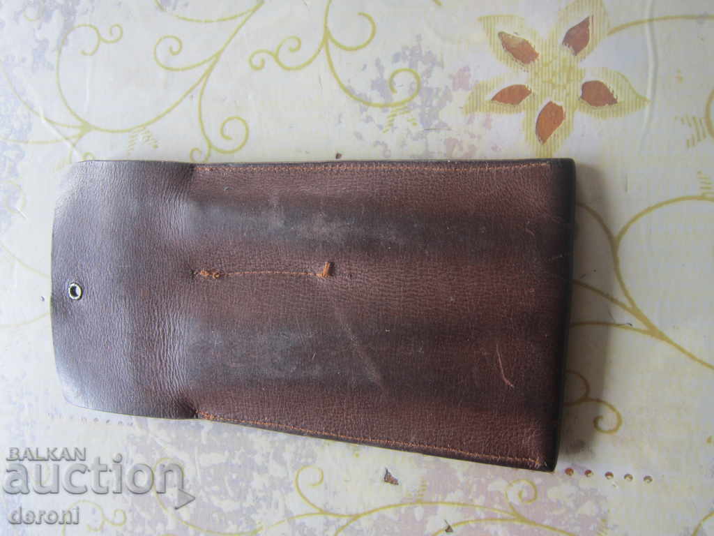 Auction  Leather rack case for razors Solingen