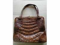 Geanta din piele de crocodil