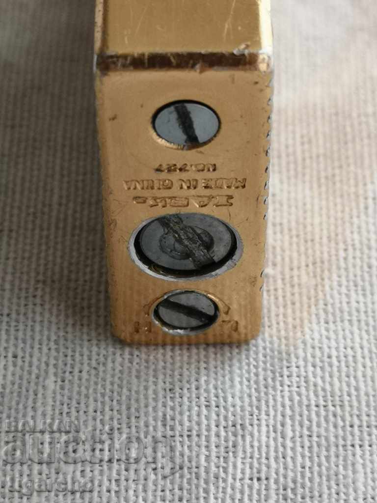 Lighter with price 15.00 BGN | € 7.67 Lighter with price 15.00 BGN | € 7.67