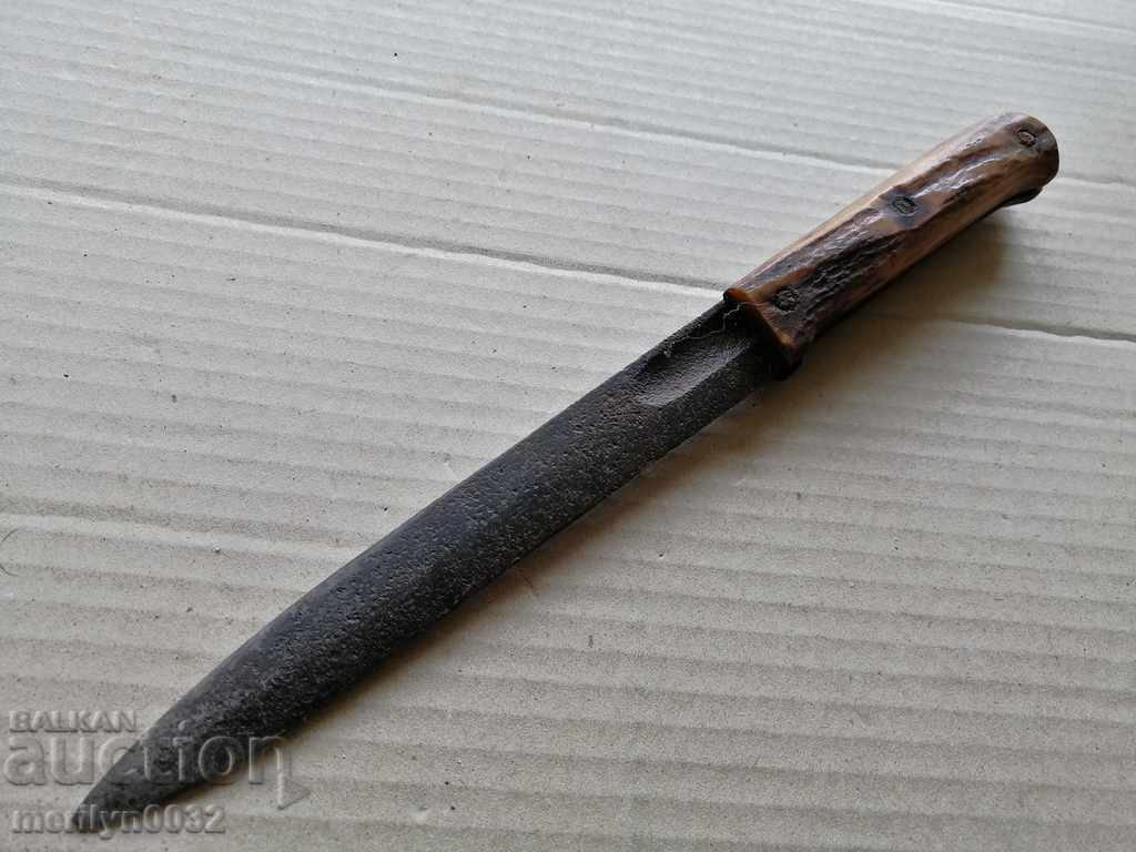 An old trench knife with primrose antlers - 6 An old trench knife with primrose antlers - 6