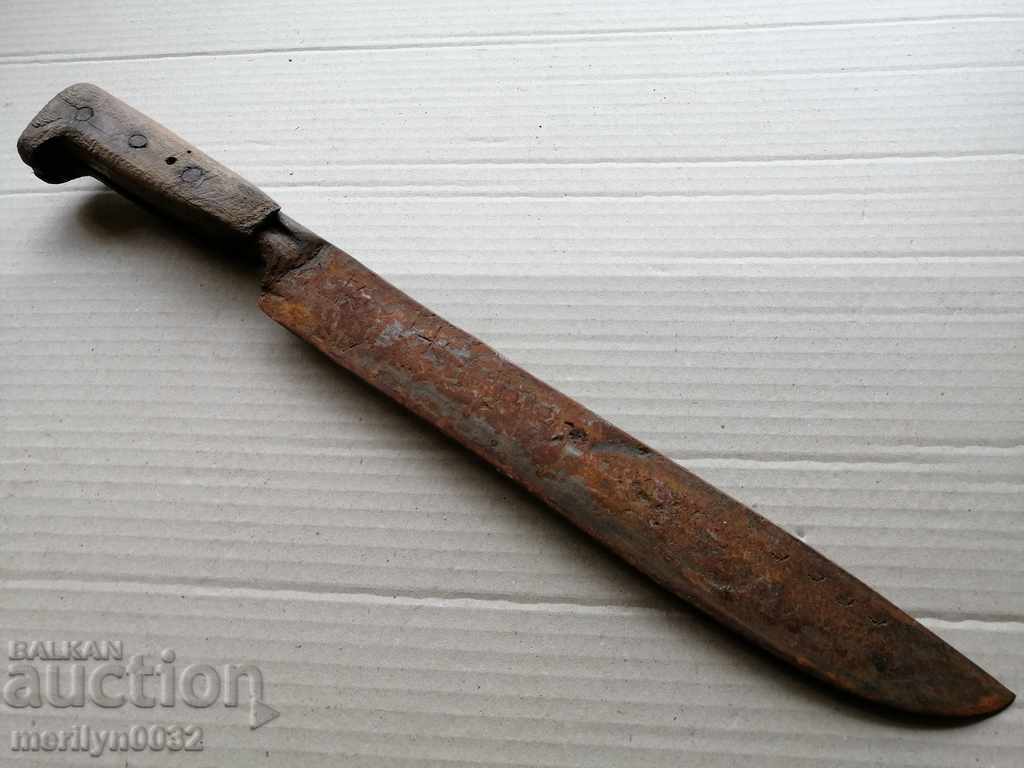 Delivery of Shepherd's knife, astrakhan primitive