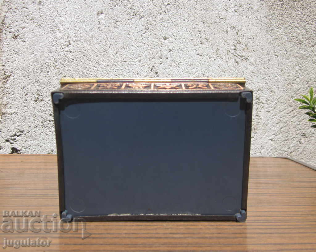 military prize metal box card or cigarette box - 6 military prize metal box card or cigarette box - 6