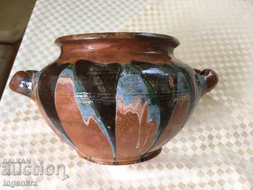 VAS CERAMICĂ SMĂLȚUIT CĂLIT DESTUL DE VECHI cu preț € 26.90 | 52.61 BGN