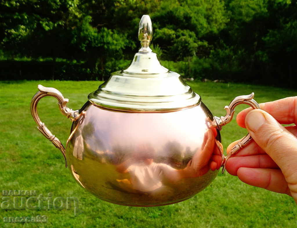 Antique copper sugar bowl 500 ml. Antique copper sugar bowl 500 ml.