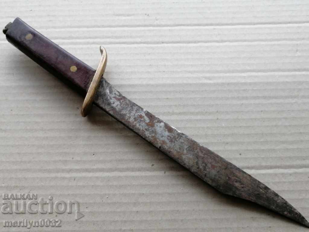 An old knife primitive - 7 An old knife primitive - 7