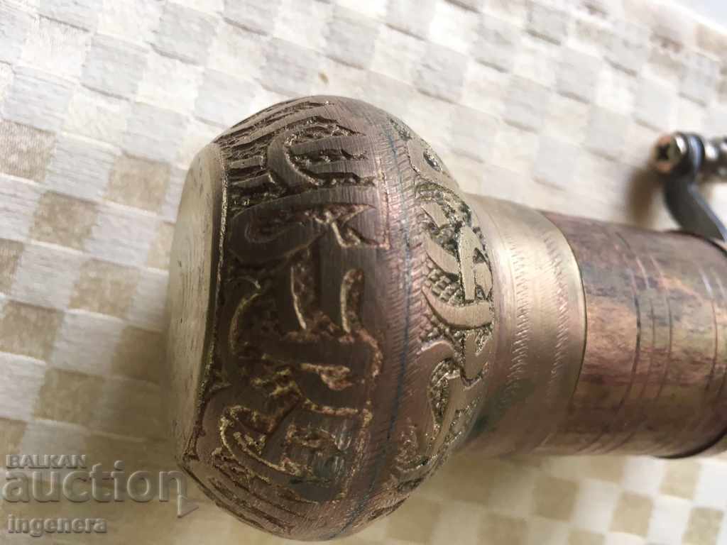 Auction BRONZE OLD MILL FOR SPICES OLD Auction BRONZE OLD MILL FOR SPICES OLD