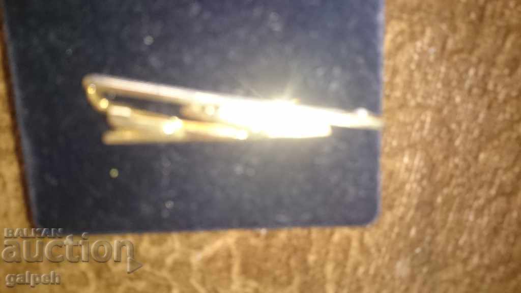 ΔΕΣΤΕ ΒΕΛΟΝΑ ΜΕ ΟΜΟΡΦΗ ΠΕΤΡΑ - 6,99 λέβα - 5