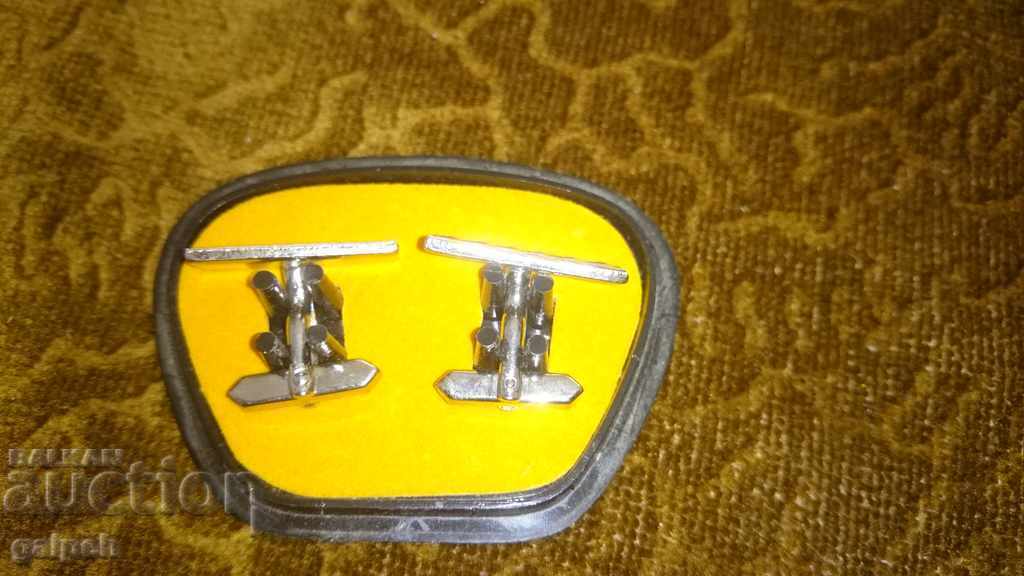 Delivery of SLEEVE BUTTONS (BOTUNELI) Delivery of SLEEVE BUTTONS (BOTUNELI)