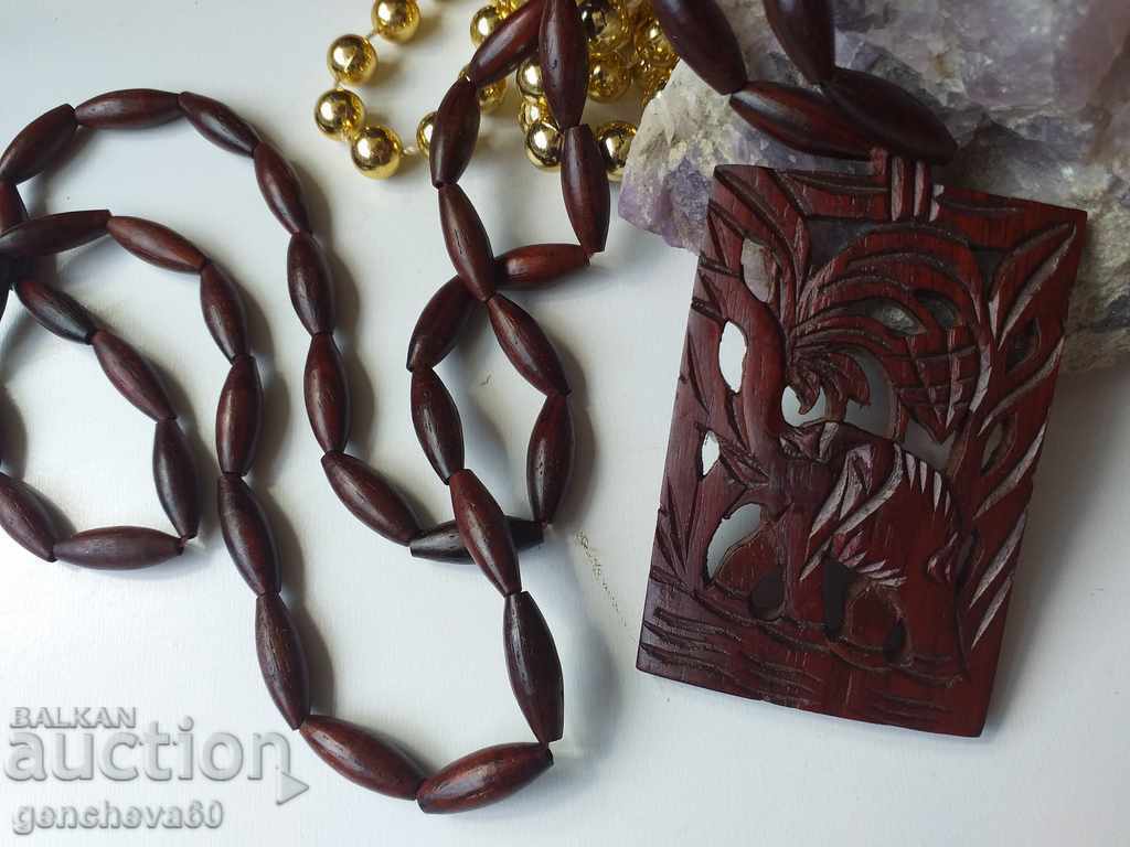 Sculptură rafinată de colier din abanos - 7 Sculptură rafinată de colier din abanos - 7