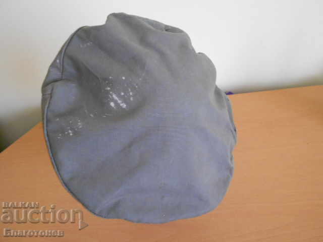 Beret cap with price 20.00 BGN | € 10.23 Beret cap with price 20.00 BGN | € 10.23