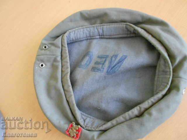 Auction Beret cap Auction Beret cap