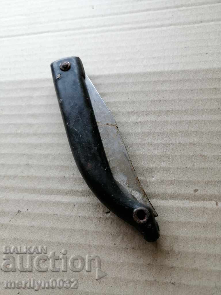 Briceag, cuțit nozhka cu preț 18.00 BGN | € 9.20 Briceag, cuțit nozhka cu preț 18.00 BGN | € 9.20