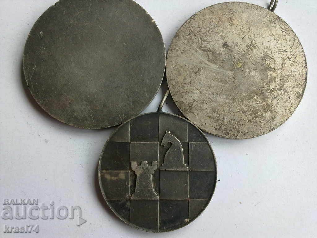 Plaques with price 12.00 BGN | € 6.14