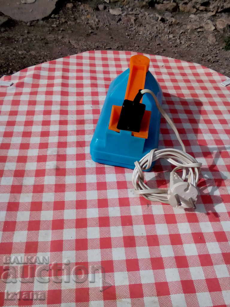 Delivery of Old Steam Iron