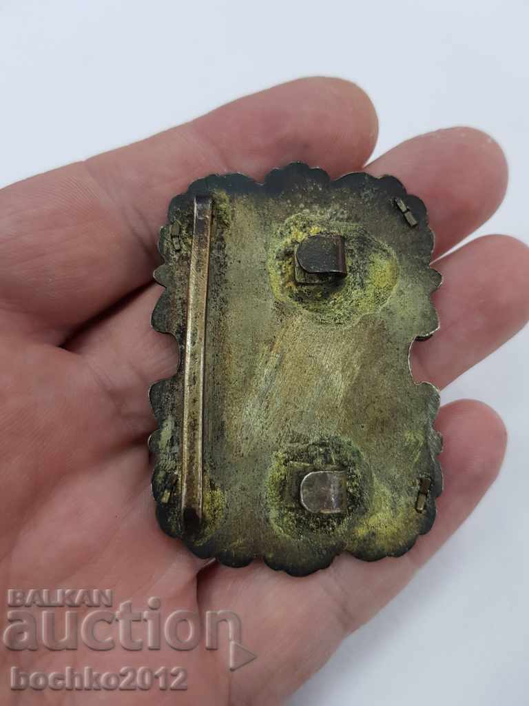 Licitație Un vultur bicipital rar din secolul al XIX-lea și cataramă renascentista aurita