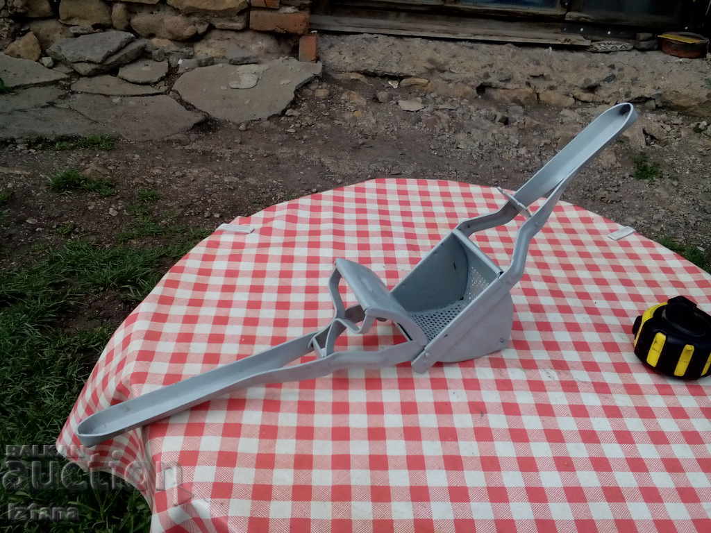 An old potato press - 6 An old potato press - 6