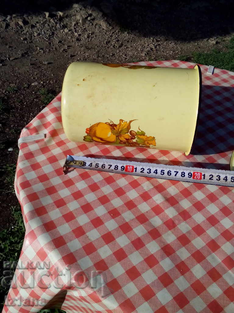 Old Enamel Cooker - 6 Old Enamel Cooker - 6