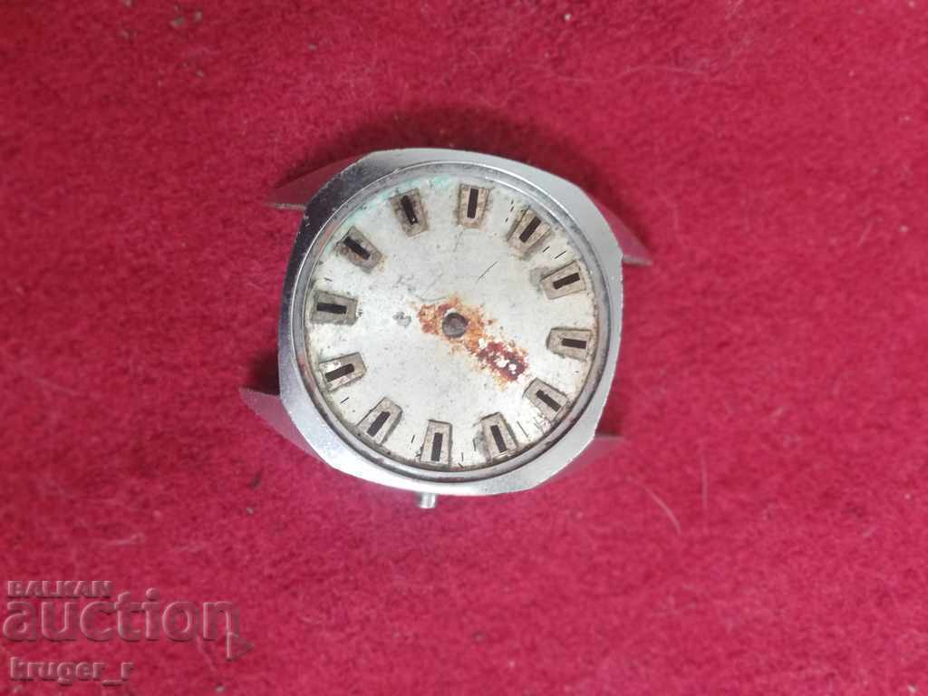 Clock 26 09 NA - 5 Clock 26 09 NA - 5