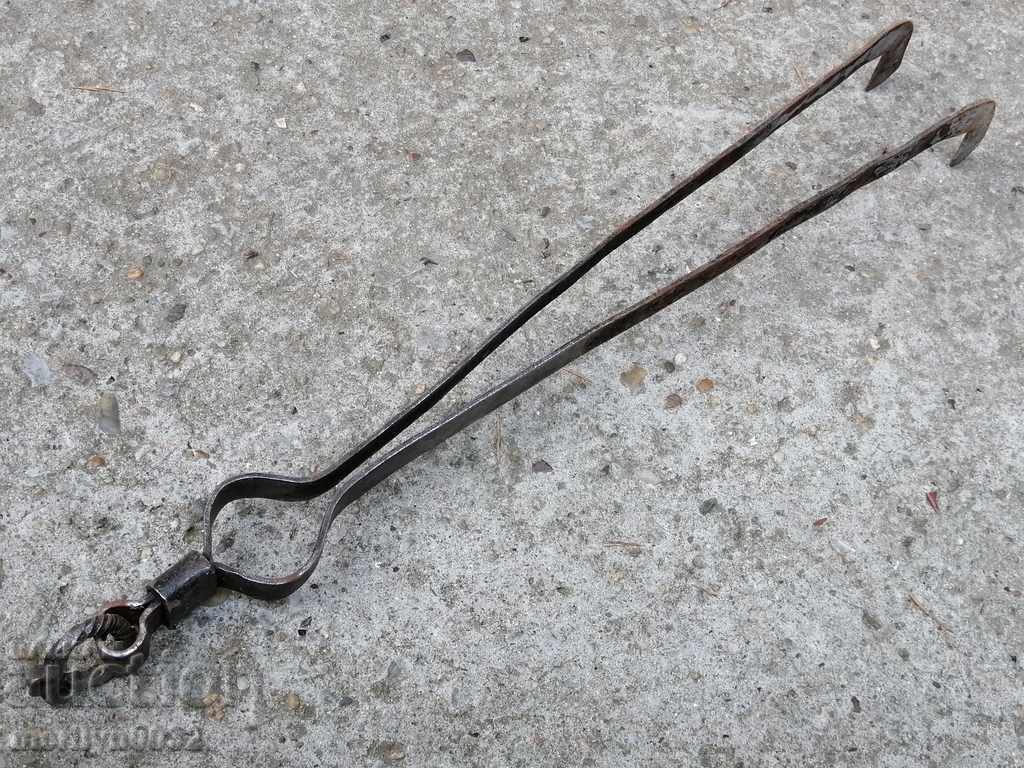 Auction Old hand forged dilaf, wrought iron, mask Auction Old hand forged dilaf, wrought iron, mask