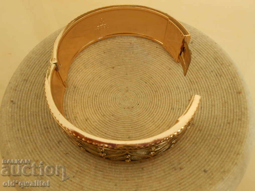 Auction  WOMEN'S BRACELET, ORIGINAL MODEL protected by LAW