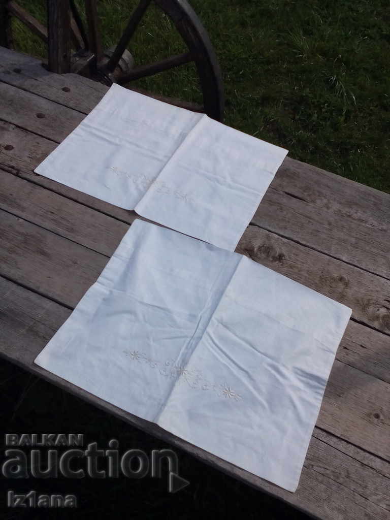 Old Cushion, pillowcases with price 10.00 BGN | € 5.11 Old Cushion, pillowcases with price 10.00 BGN | € 5.11