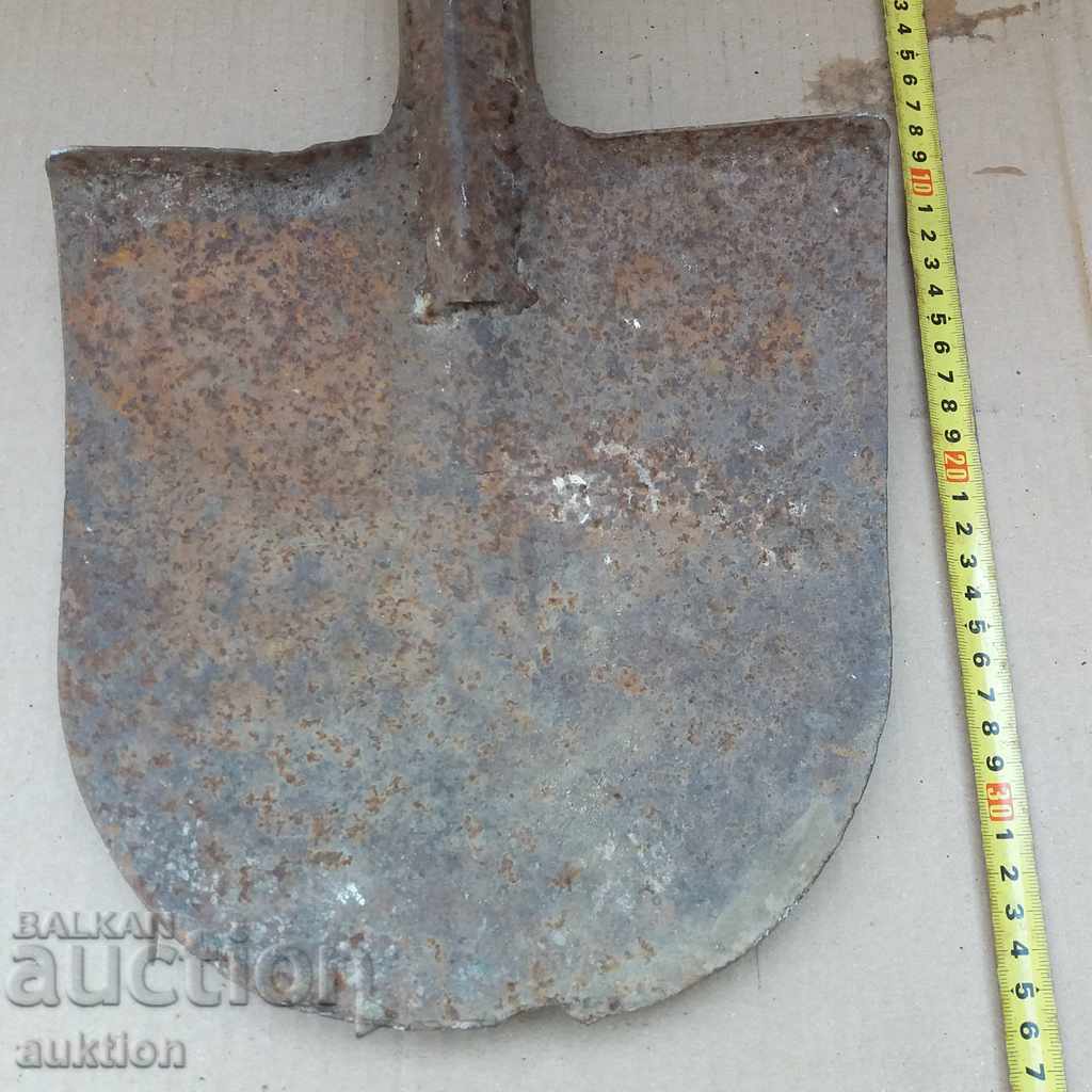 Auction OLD FORGED SHOVEL, SOC Auction OLD FORGED SHOVEL, SOC