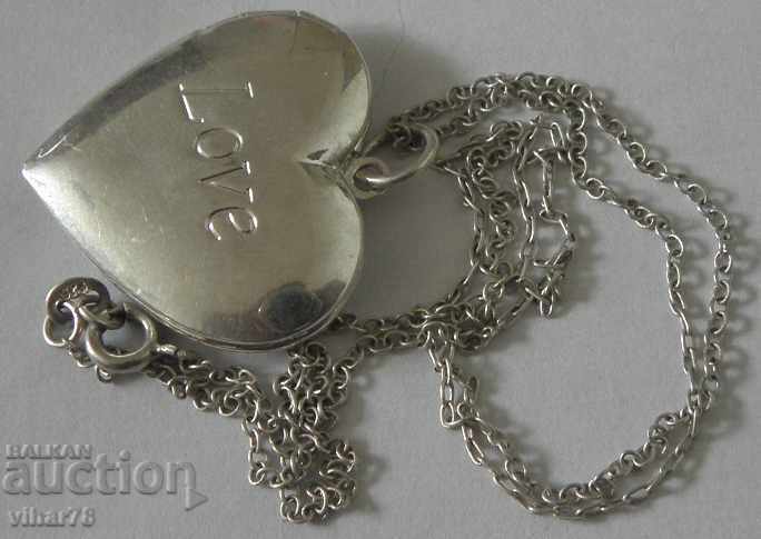 SILVER CHAIN WITH HEART