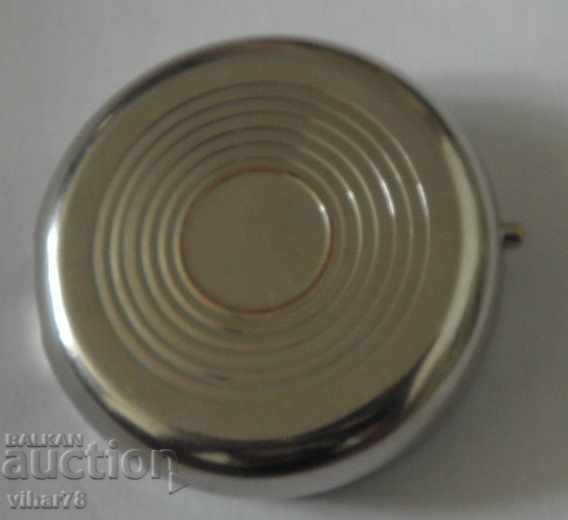 LITTLE OLD BOX - 6 LITTLE OLD BOX - 6