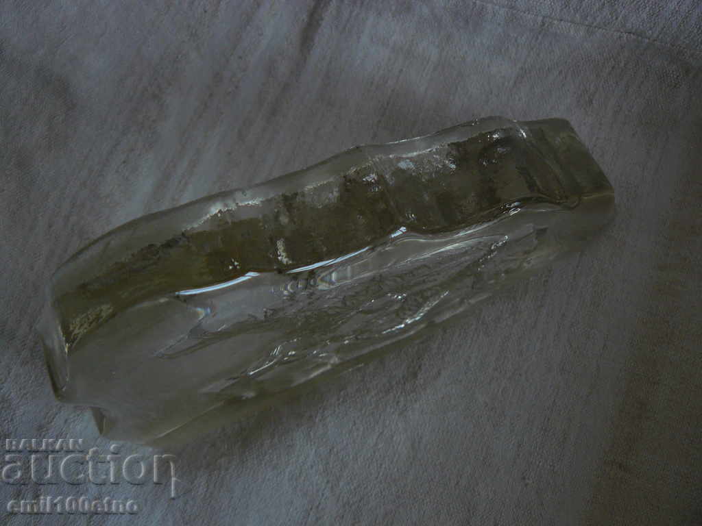 Delivery of Figure - paper bear Polar bear