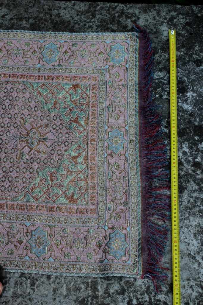 Auction OLD EXCELLENT TWO-FACE PRAYER CARPET CARPET PATH CARPET Auction OLD EXCELLENT TWO-FACE PRAYER CARPET CARPET PATH CARPET