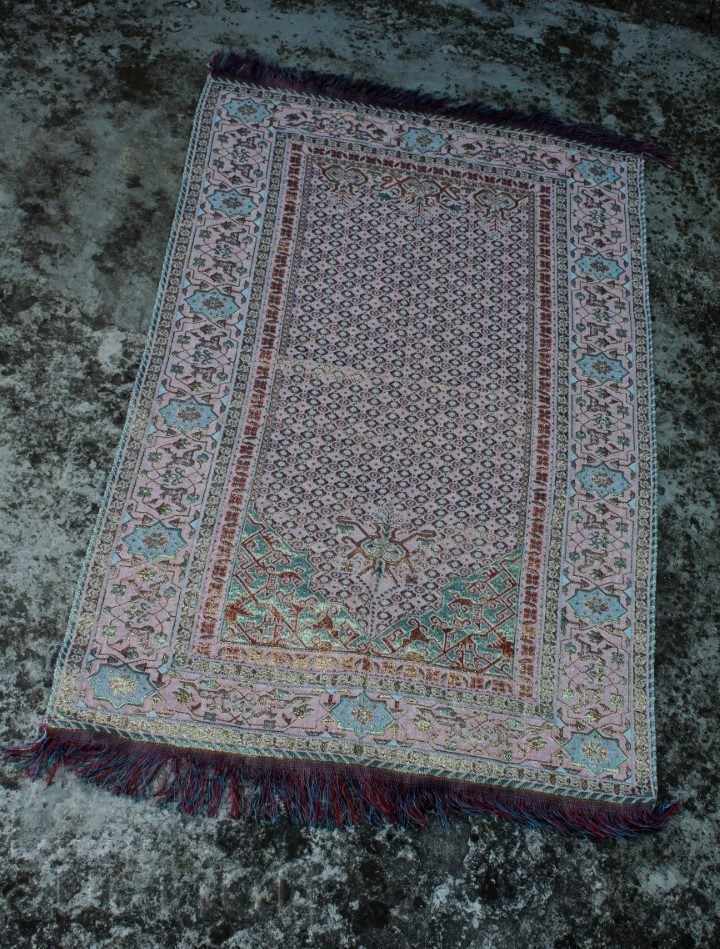 OLD EXCELLENT TWO-FACE PRAYER CARPET CARPET PATH CARPET - 6 OLD EXCELLENT TWO-FACE PRAYER CARPET CARPET PATH CARPET - 6