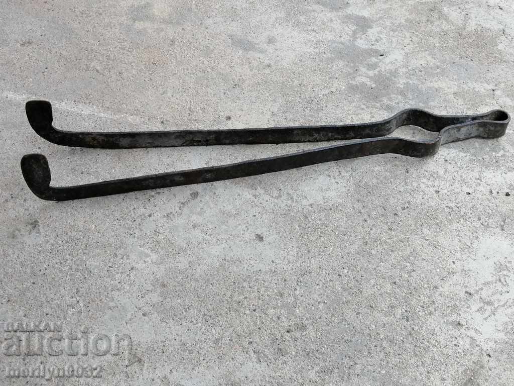Old dilaf, tongs, wrought iron for oven - 7 Old dilaf, tongs, wrought iron for oven - 7